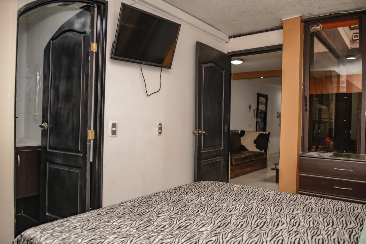 Calle 8 Suites Medellin Luaran gambar