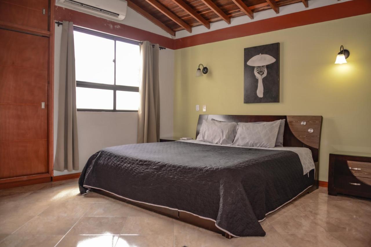 Calle 8 Suites Medellin Luaran gambar