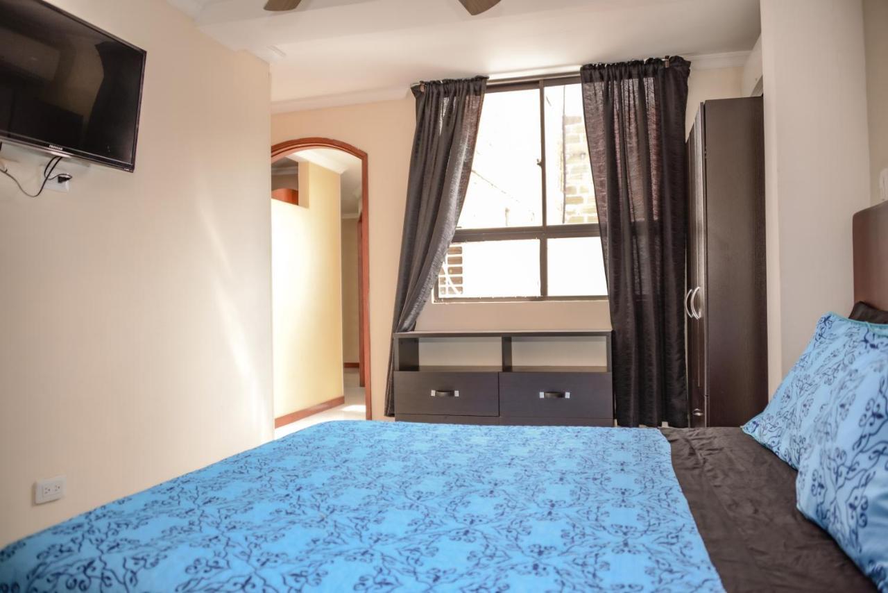 Calle 8 Suites Medellin Luaran gambar