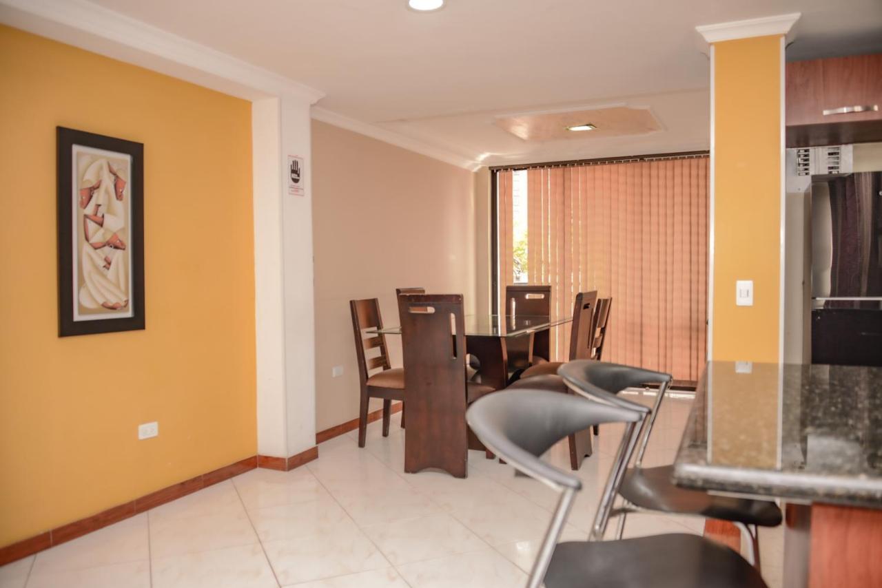 Calle 8 Suites Medellin Luaran gambar