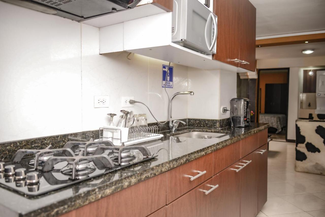 Calle 8 Suites Medellin Luaran gambar